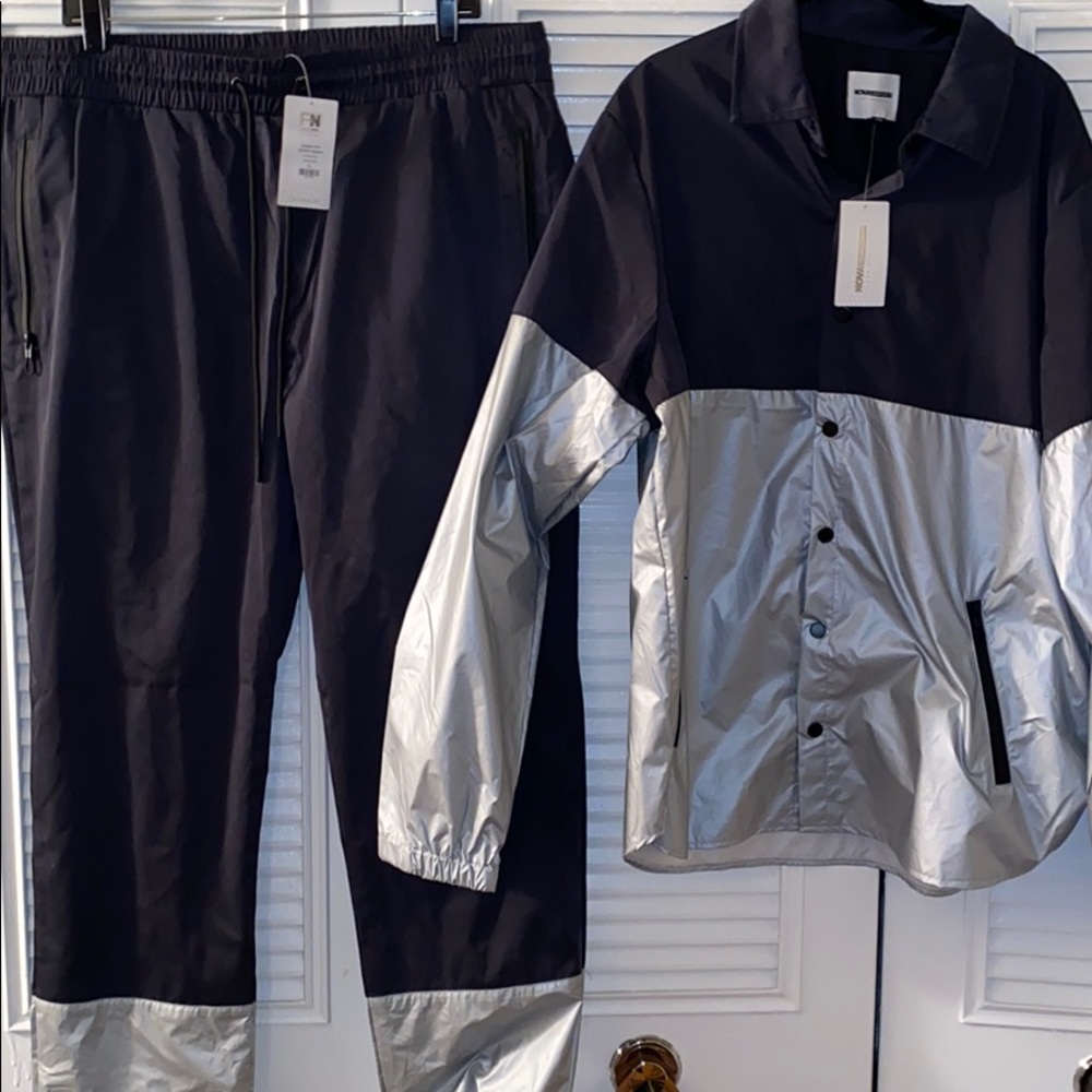 Men’s  tracksuit  fashion nova brand new with tag